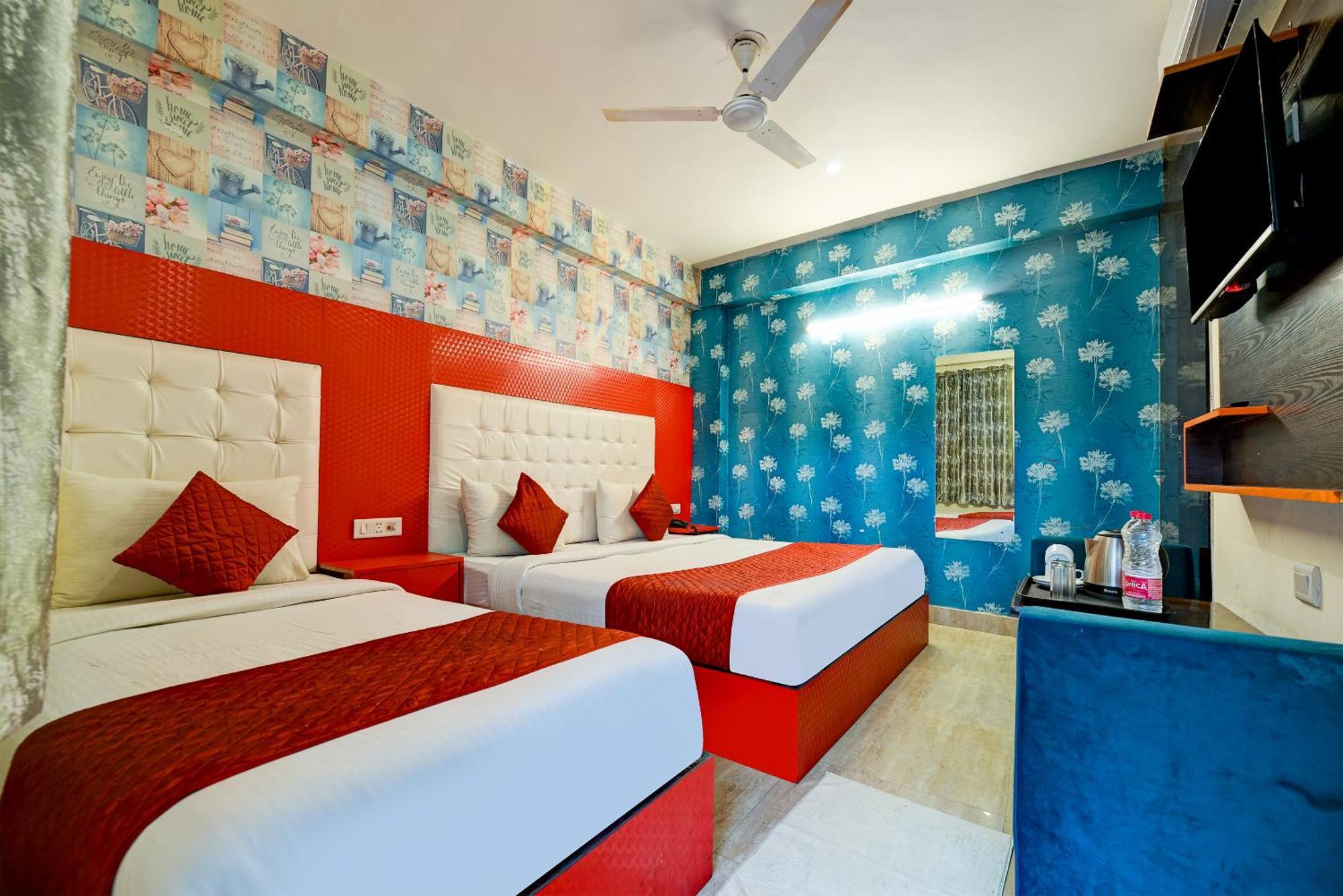 Hotel Square Plaza At Airport Nuova Delhi Esterno foto